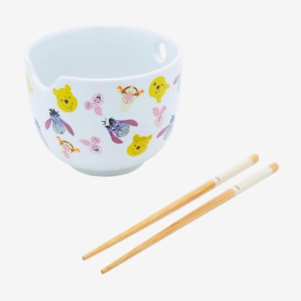 Winnie the Pooh ceramic bowl